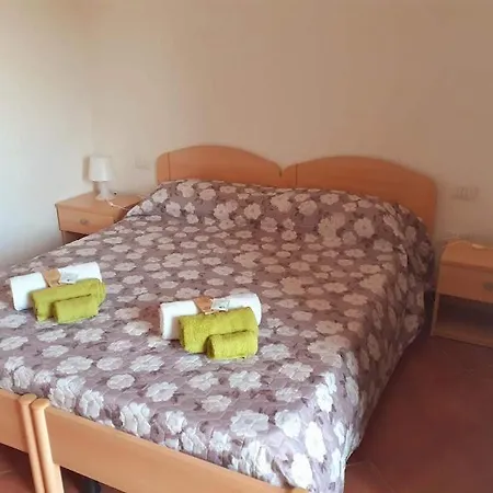 Отель Bena E Traes Laerru