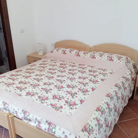 Bena E Traes 3* Laerru