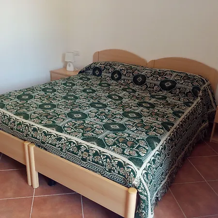 Szálloda Bena E Traes Laerru