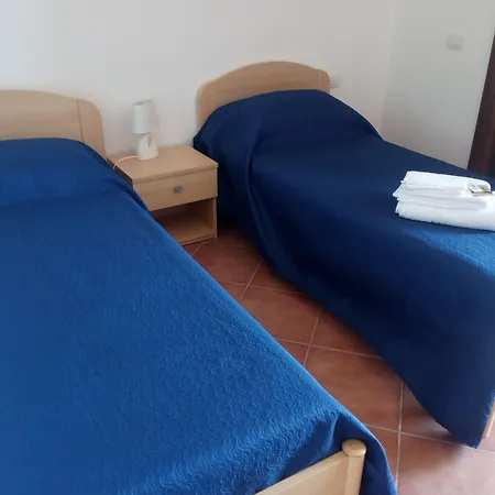 Bena E Traes Szálloda 3*