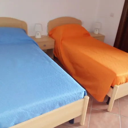 Отель Bena E Traes Laerru