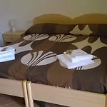 Bena E Traes Hotell Laerru