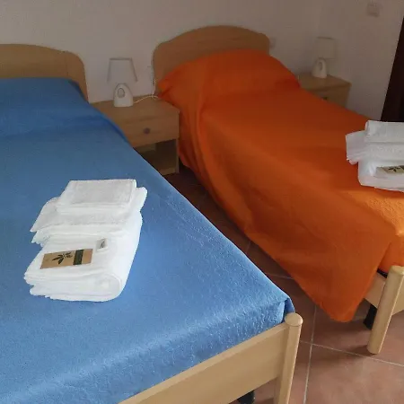 Bena E Traes 3* Laerru