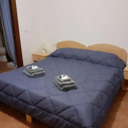 Hotel Bena E Traes Laerru