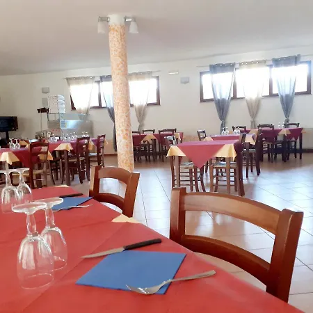 Szálloda Bena E Traes Laerru