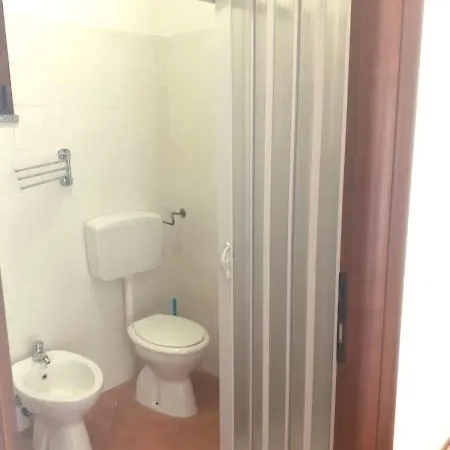 Bena E Traes Hotel Laerru